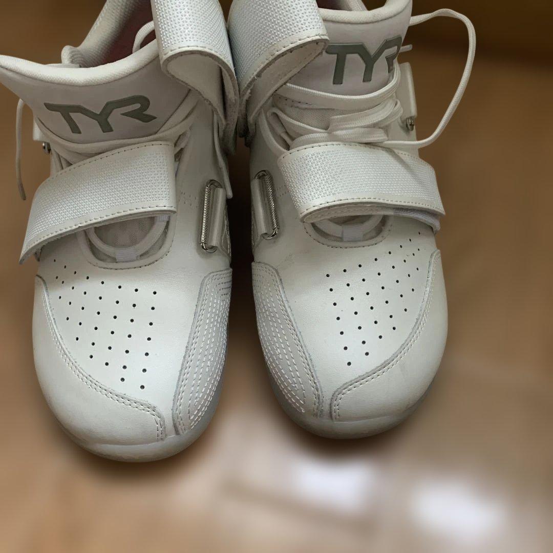 TYR エリートカーボンリフター　M9(約27cm)