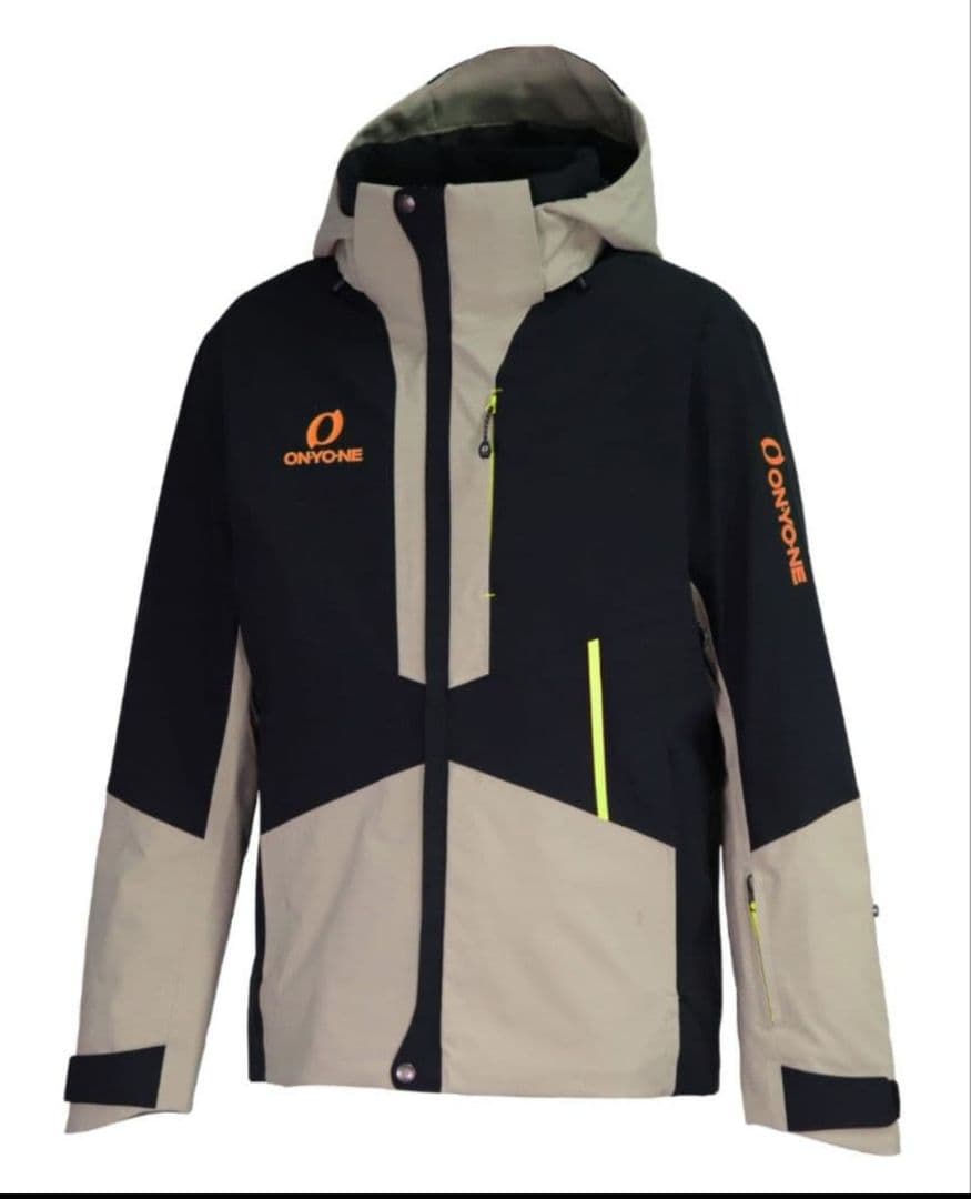 新品タグ付きオンヨネ ONYONE DEMO TEAM OUTER JACKET