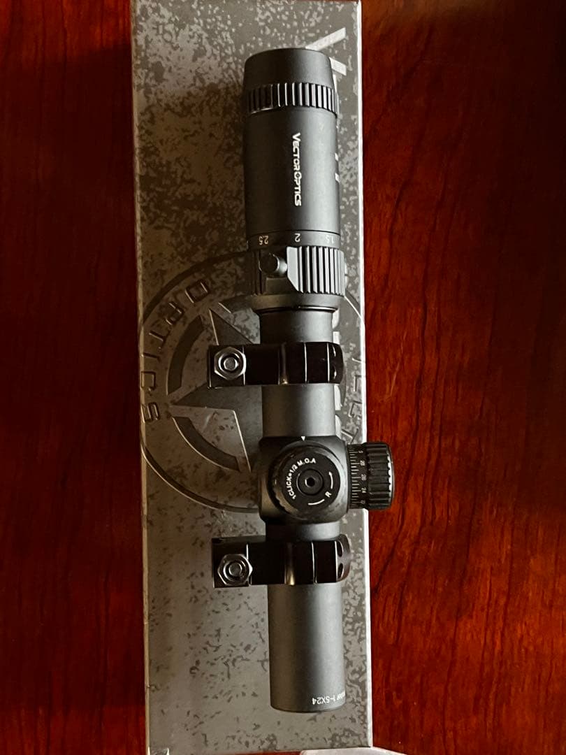 スコープVector Optics Forester 1-5x24 GenII