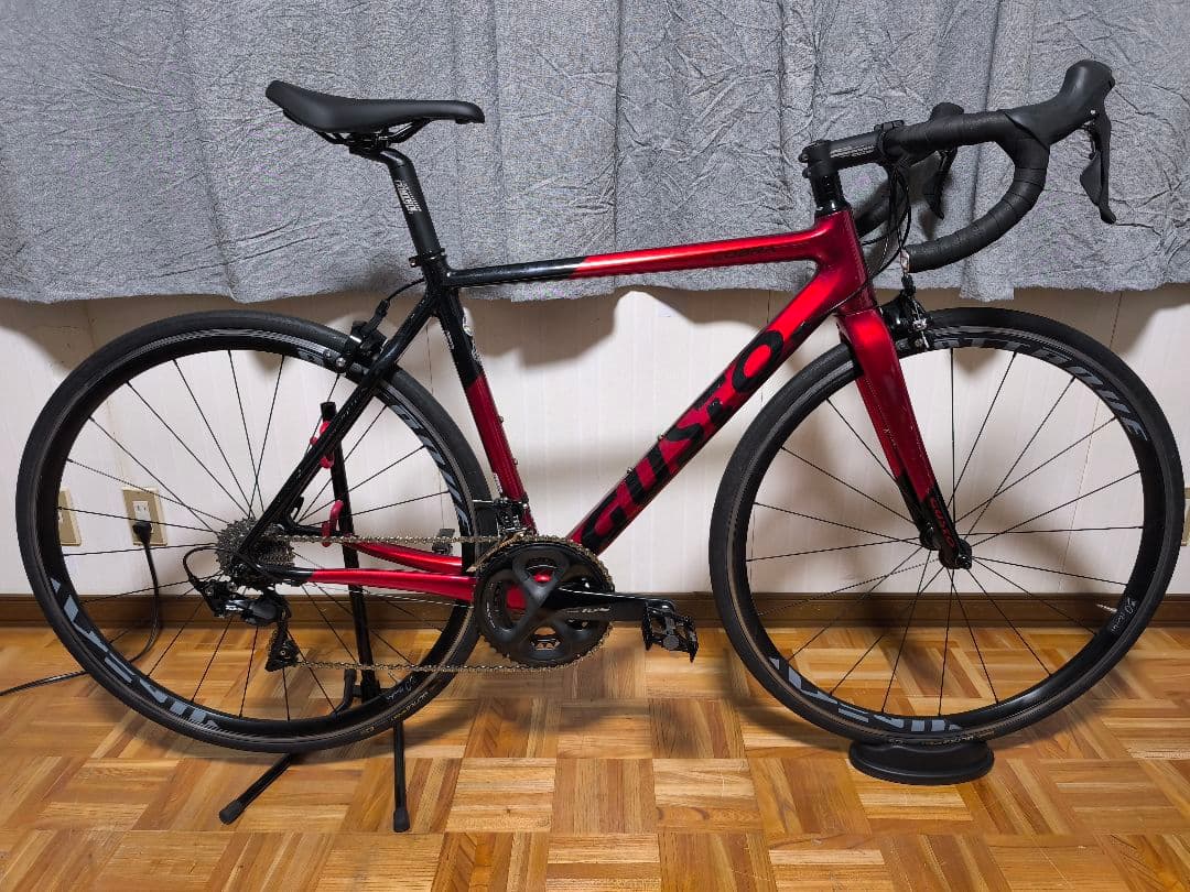 GUSTO COBRA SPORT カーボンロードバイク 105 R7000