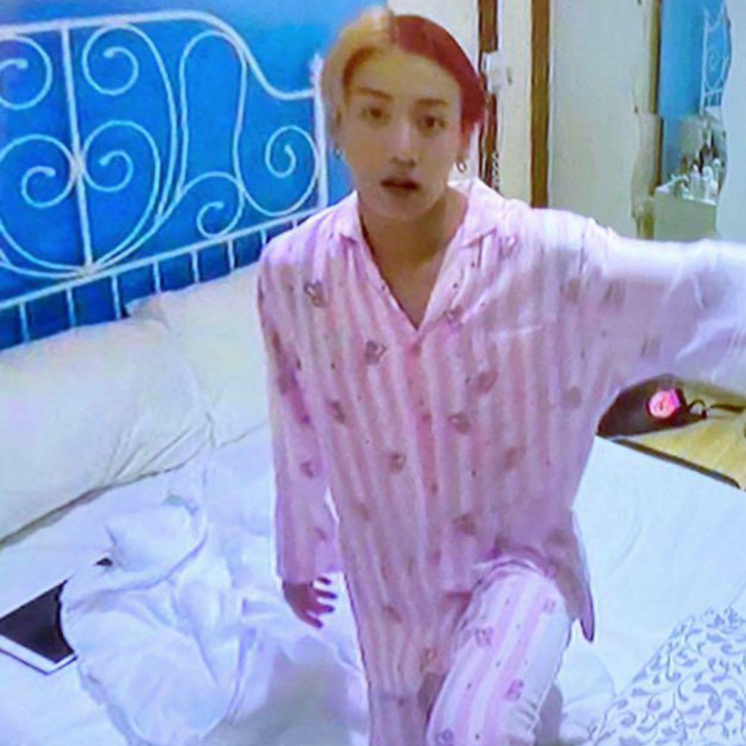 BTS　BT21 COOKY　ストライプ柄長袖パジャマ　　Mサイズ　ぬいぐるみ