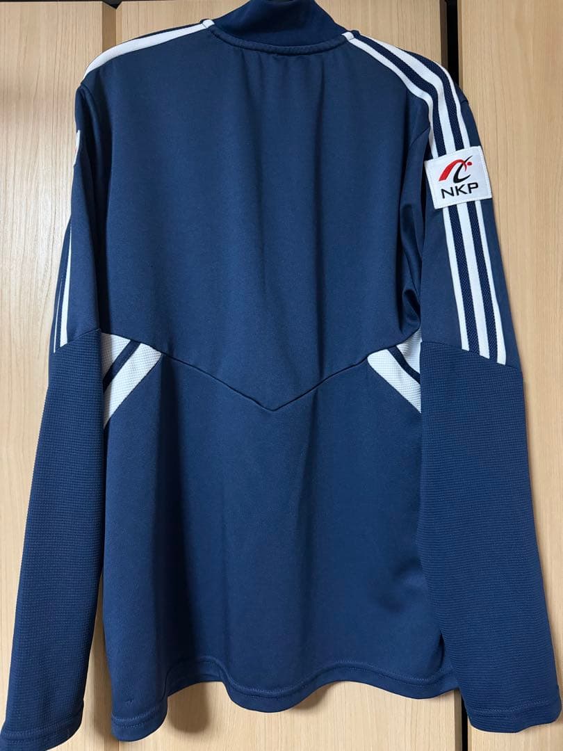 横浜Fマリノス　トレーニングウェア、パンツセット