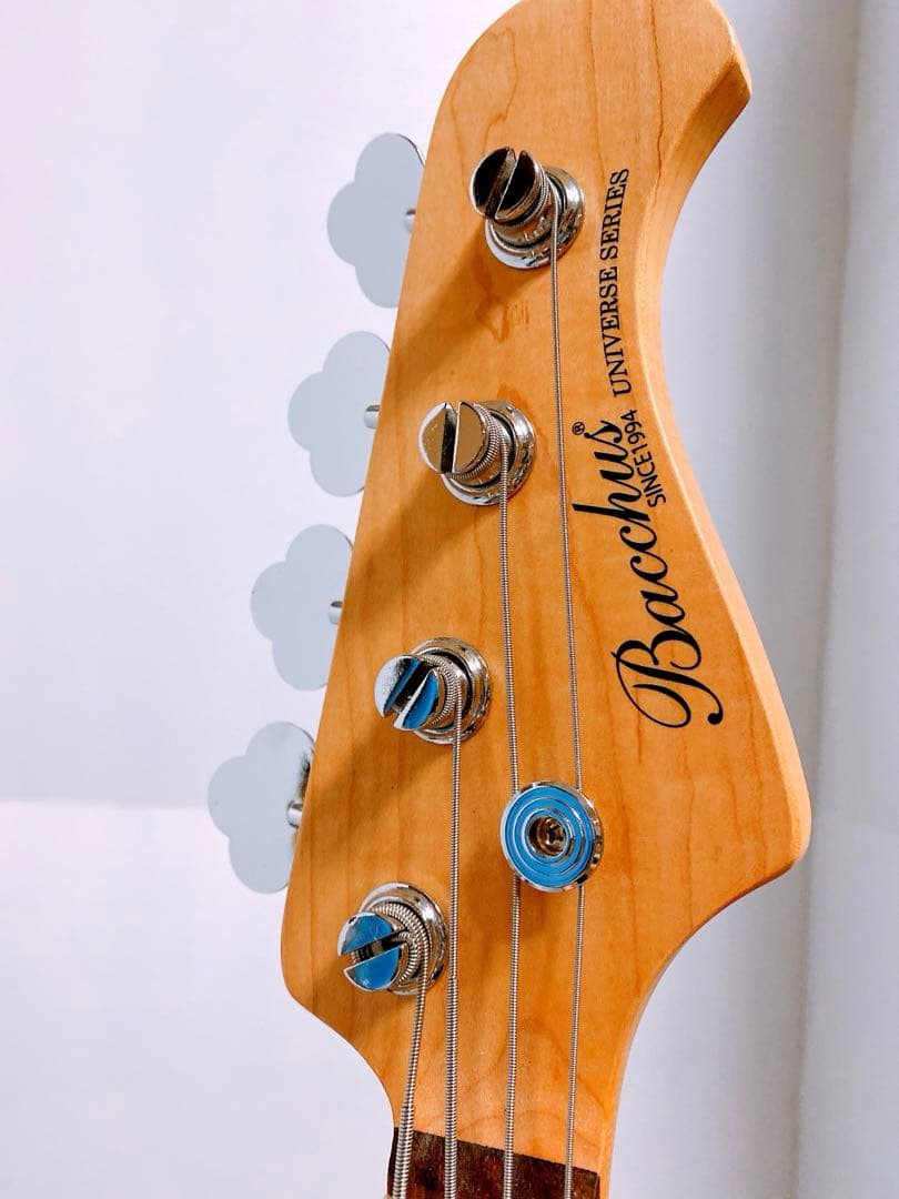 Bacchus ユニバースシリーズ BJB-1 R/CAR エレキベース