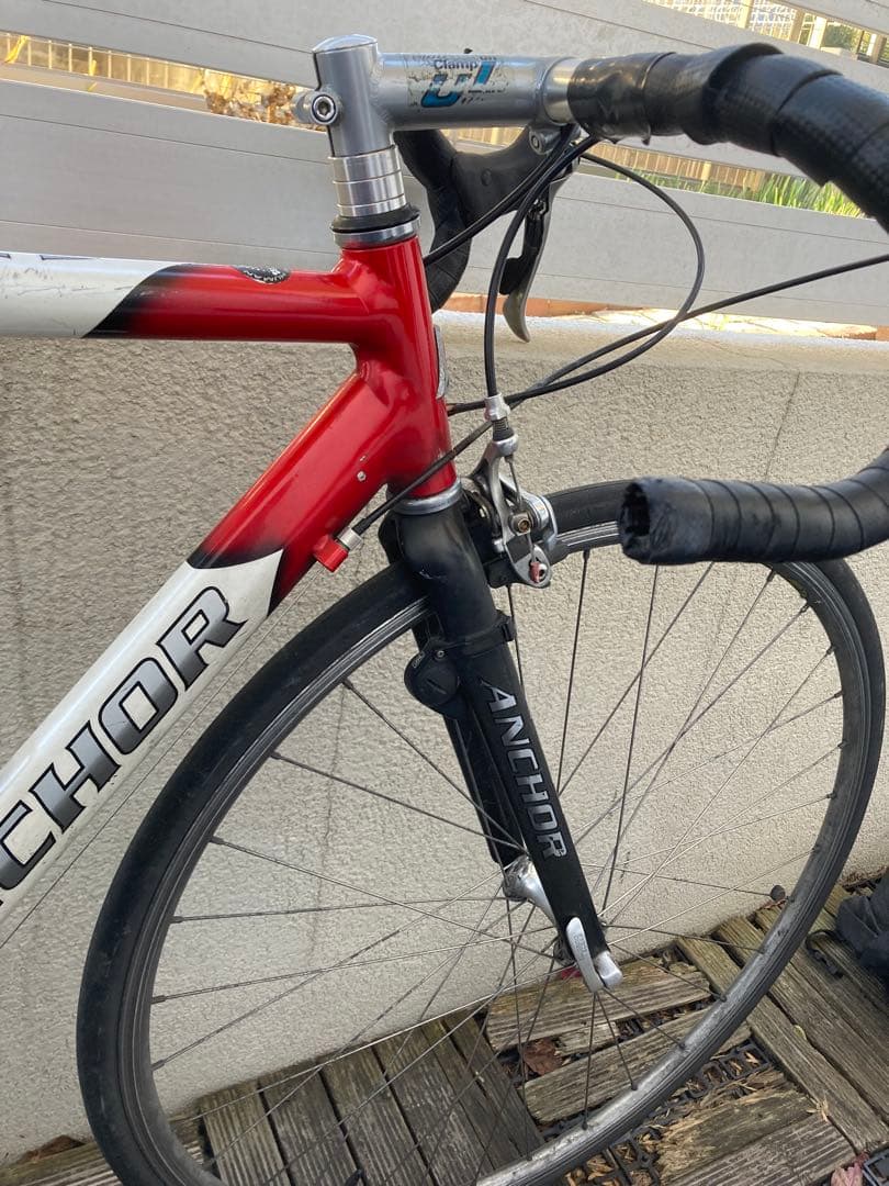 アルミニウムロードバイク 赤白 700C