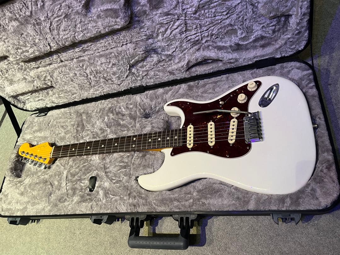 ギター Fender American Ultra Stratocaster