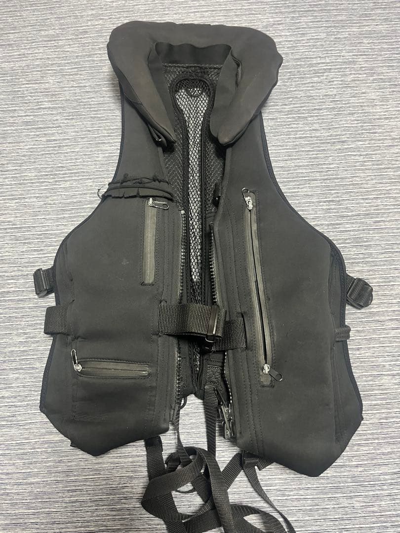 撃投ボディプロテクターCOOL カルティバ　釣り引退☆処分品☆投げ売り☆断捨離