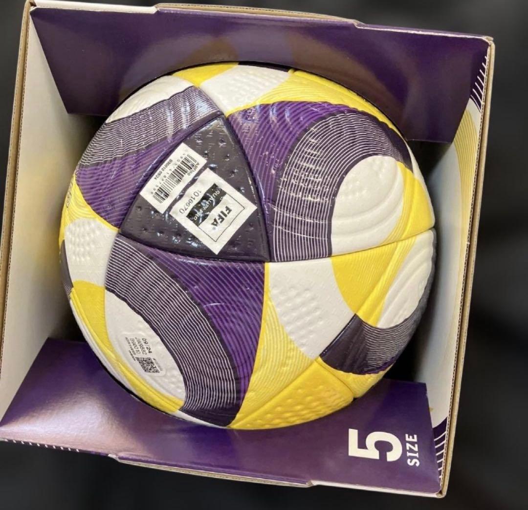 サッカーボール5号サイズ　新品未使用品