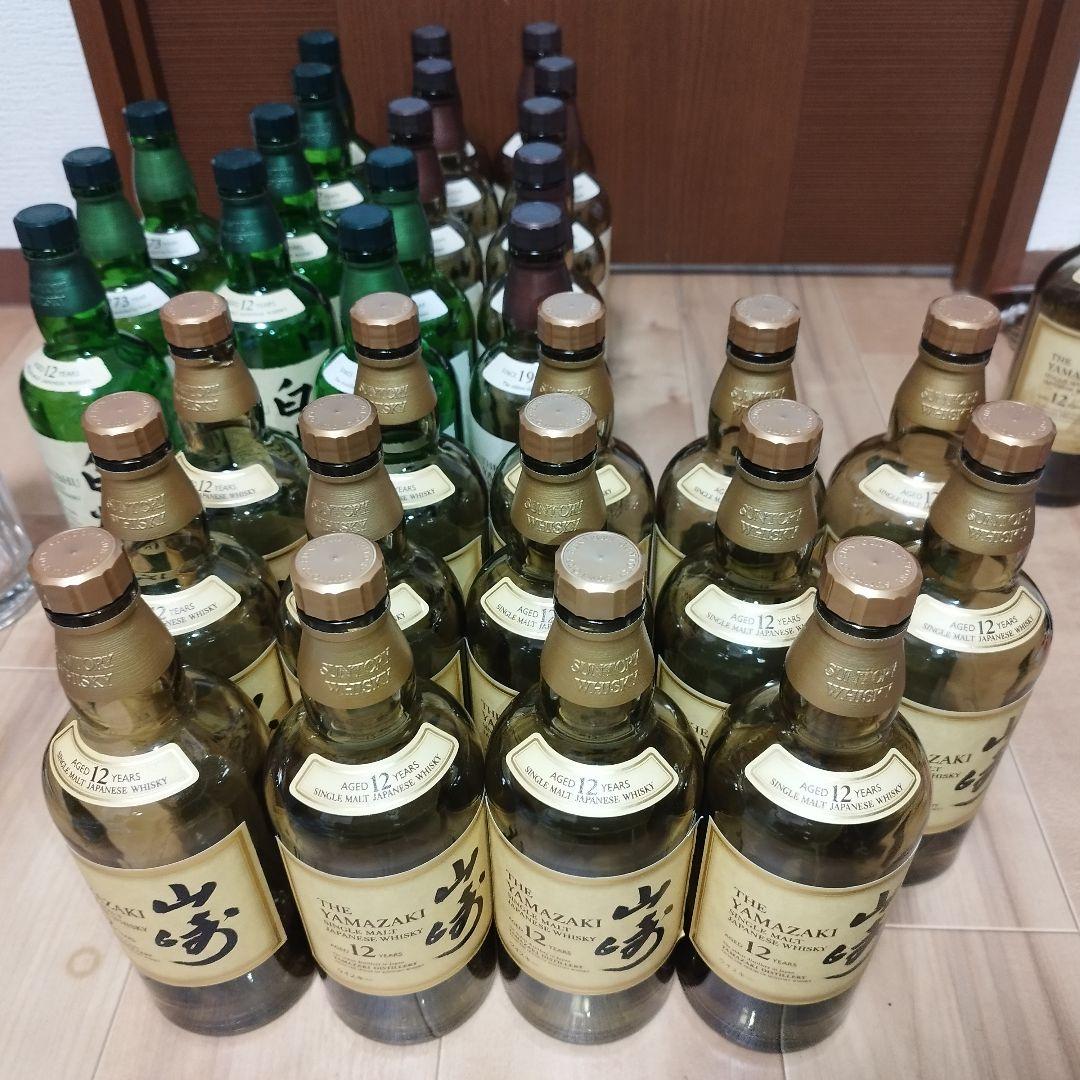 【空瓶 33本】山崎 12年　白州 12年　100周年ボトル　響など 空き瓶大量