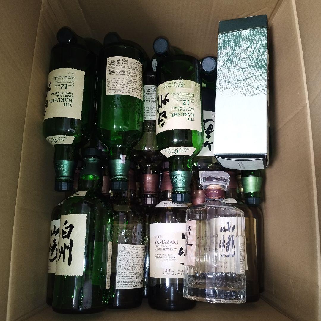 【空瓶 33本】山崎 12年　白州 12年　100周年ボトル　響など 空き瓶大量