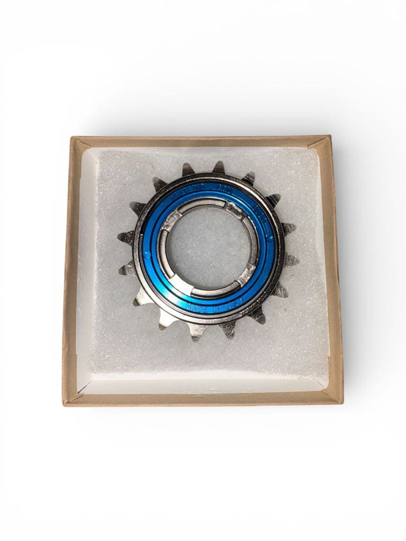 ホワイトインダストリーズ　コグ　16T