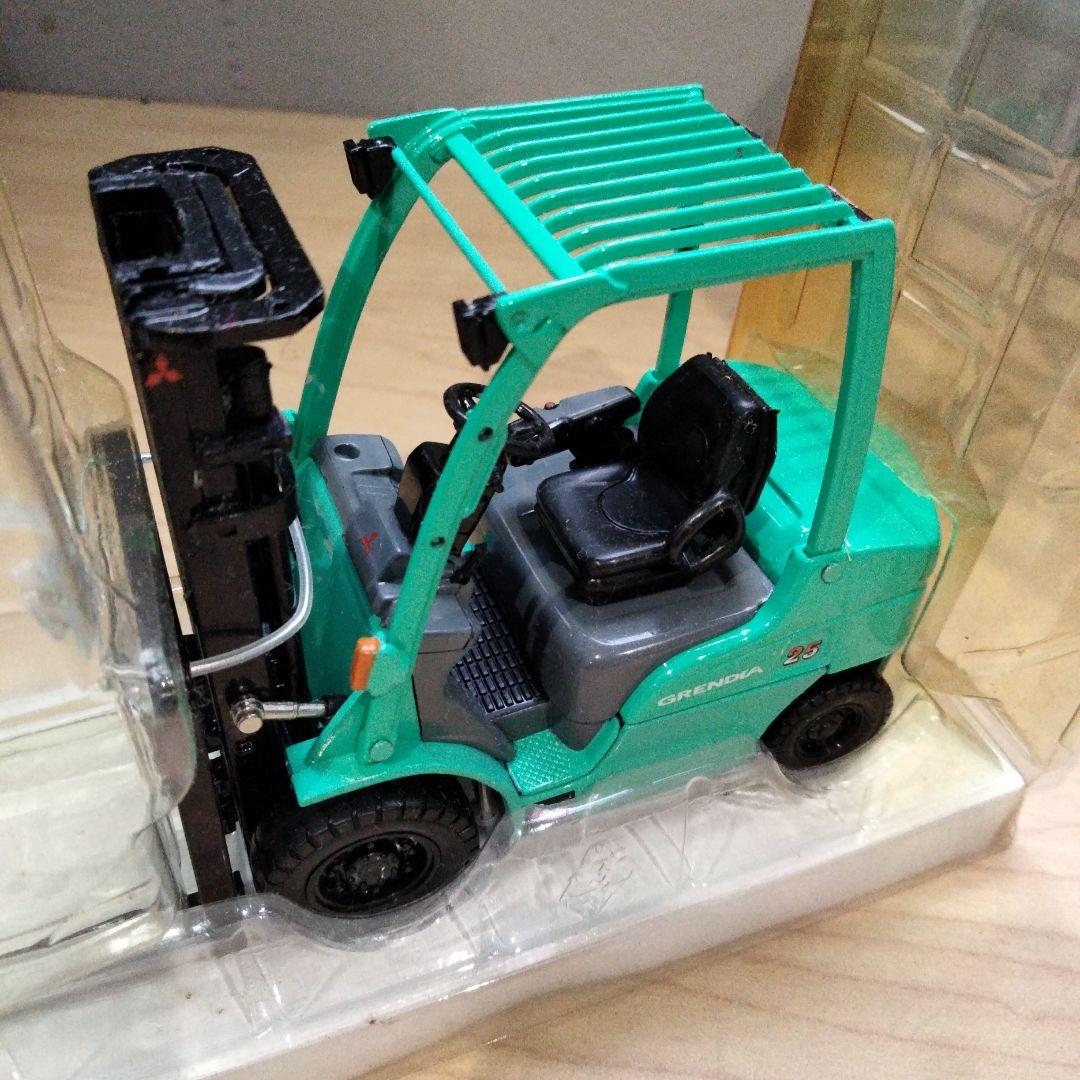 9 レア　三菱重工　フォークリフト　ミニカー　フィギュア　GRENDIA