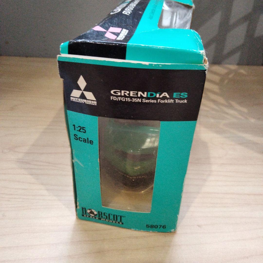 9 レア　三菱重工　フォークリフト　ミニカー　フィギュア　GRENDIA