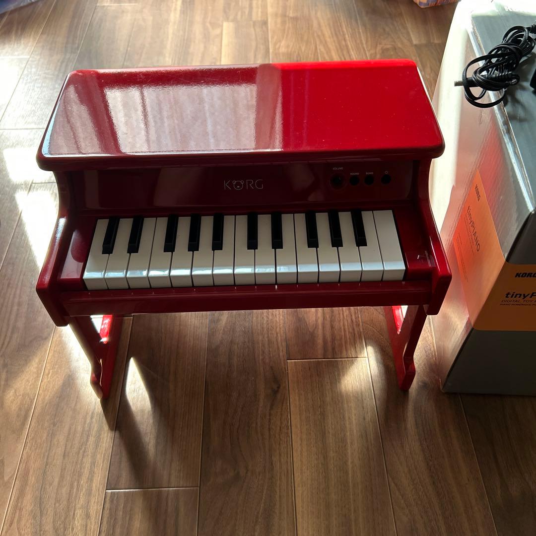 鍵盤楽器 KORG tinyPIANO