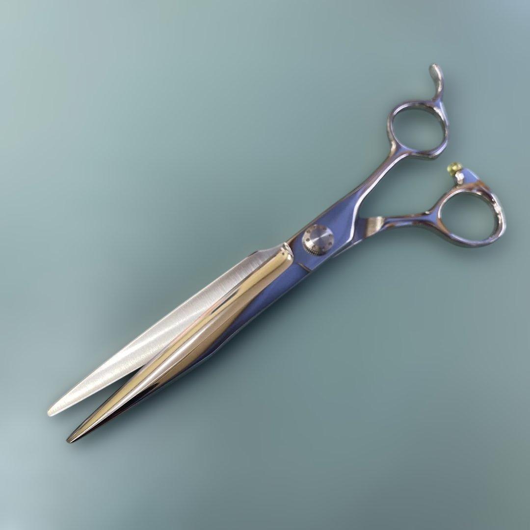 さくさく切れ味抜群６,７５インチ剣刃シザー　新品　理美容専用はさみ　切れ味抜群！