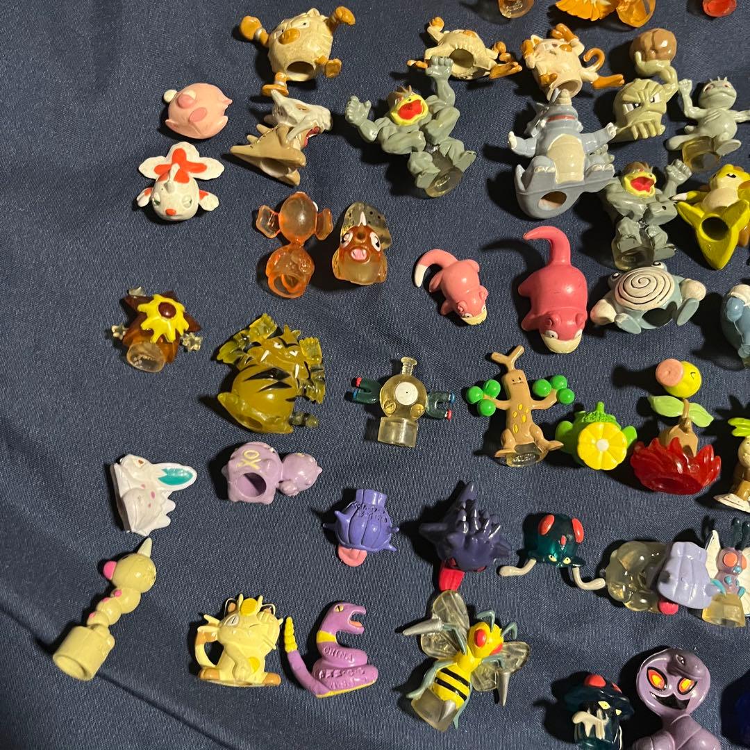 ポケモン　ガチャガチャ　フィギュア　フルカラースタジアム　108匹　初代