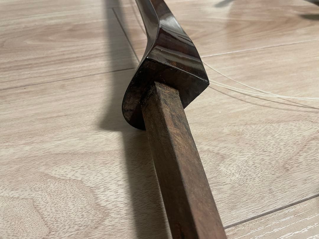 三線 本体 強化張り 木目の綺麗な三線 スタンド付き