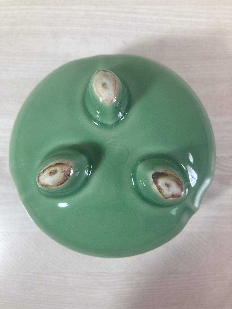 諏訪蘇山 青瓷 袴腰 香炉 純銀蓋透彫 三足 香爐 箱なし　青磁