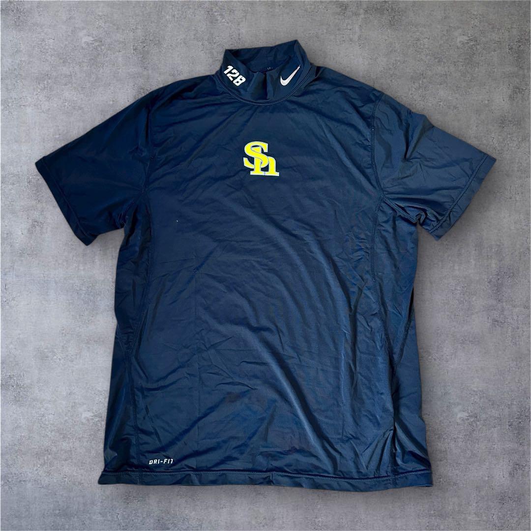 NIKEPRO ナイキプロ　福岡ソフトバンクホークス　アンダーシャツ