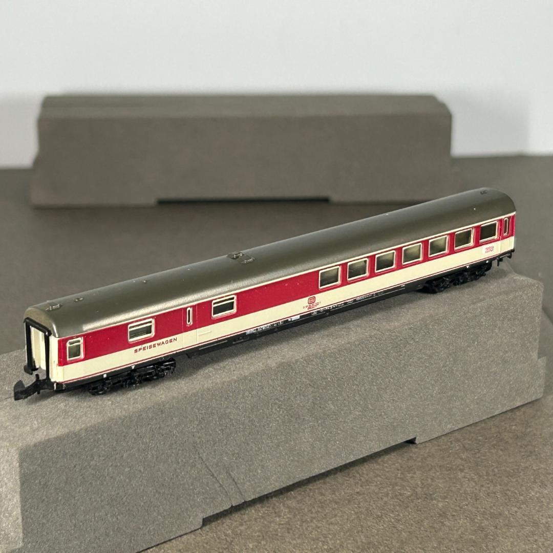 メルクリン ミニクラブ 8902 動力車1両+客車3両 及び線路リレーラーセット