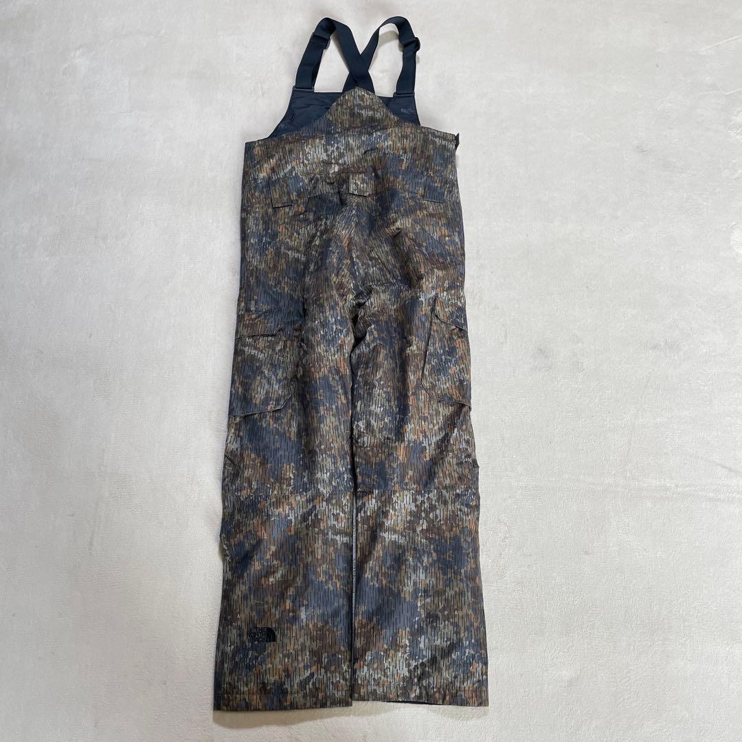 超美品　未使用級　☆THE NORTH FACE ビブパンツ　カモフラ