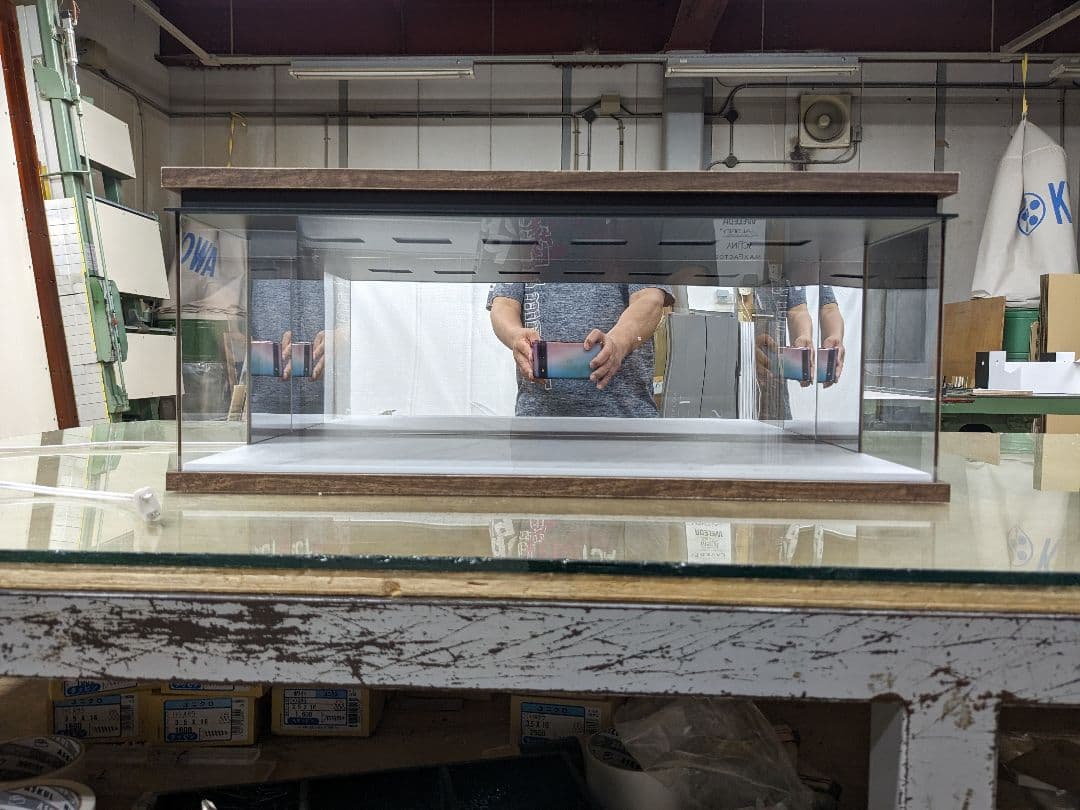 アクリルショーケース　茶色木目仕様