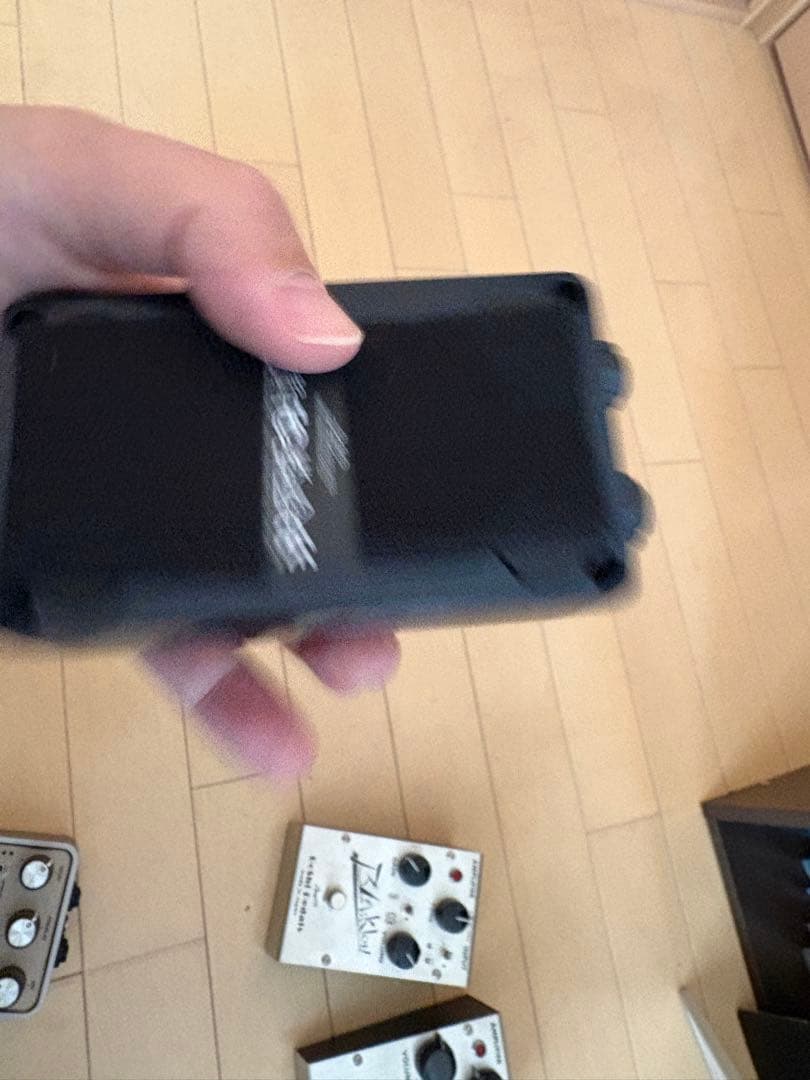 UAFX Tape Echo ギターエフェクター