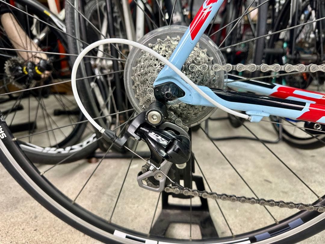 CAAD8 105コンポ基本分解発送送料無料！完成車直接配送もご相談ください！