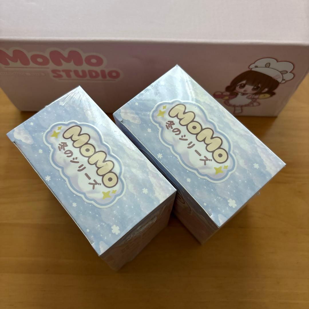 【未開封新品2個】MOMO 冬シリーズ スクイーズ
