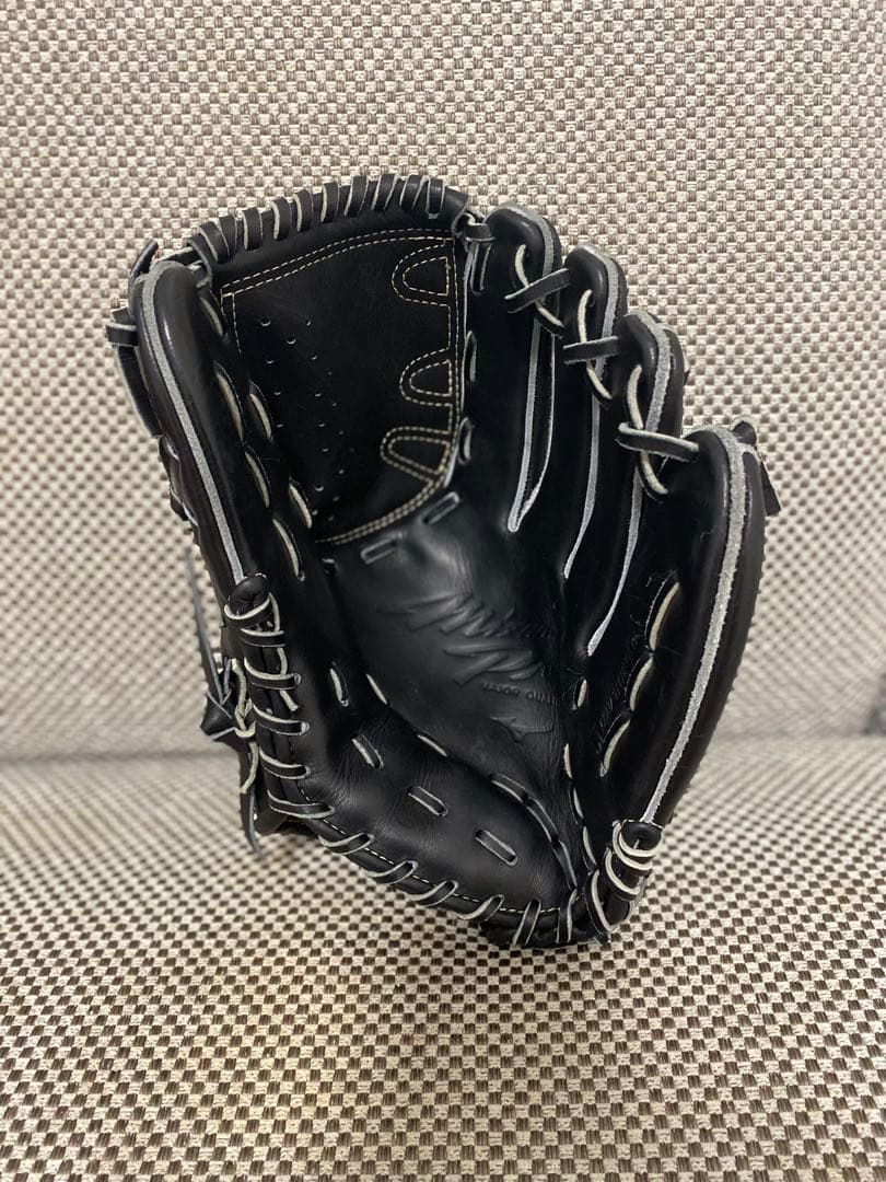 ミズノ 軟式グローブ 黒 レザー ゴールドロゴ