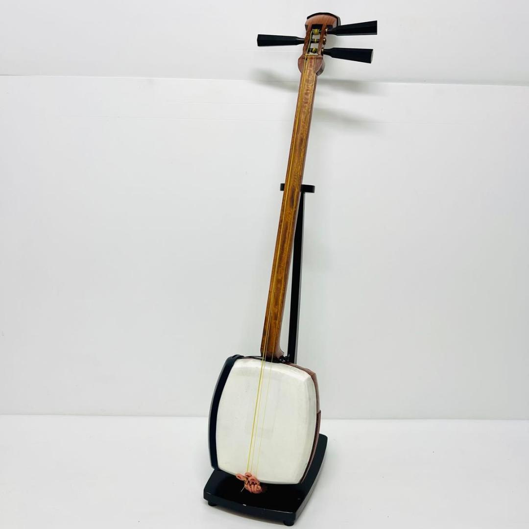 津軽三味線 ハードケース付 バチ　和楽器 弦楽器 三味線