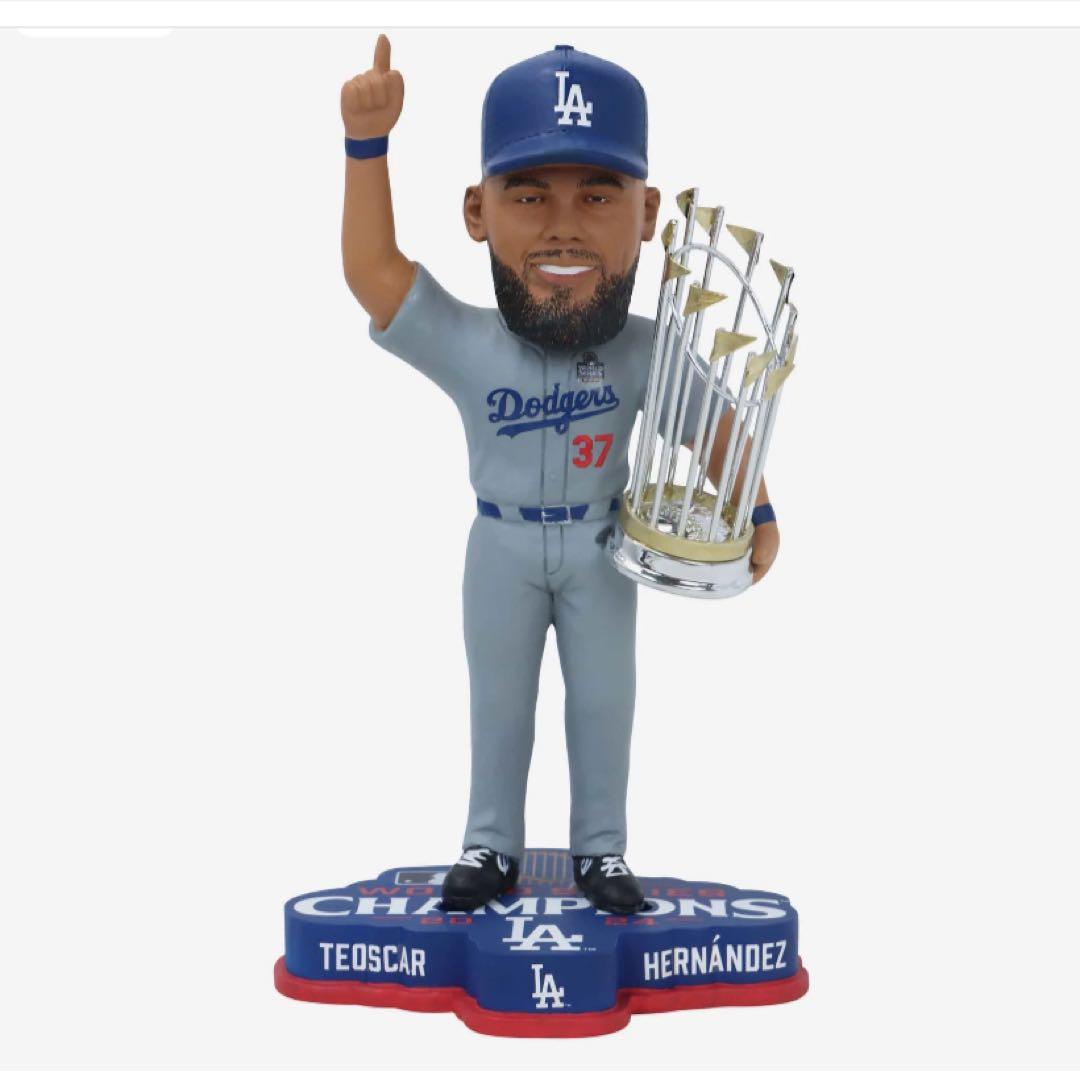テオスカー・ヘルナンデス　ワールドシリーズ優勝記念　ボブルヘッド　ドジャース
