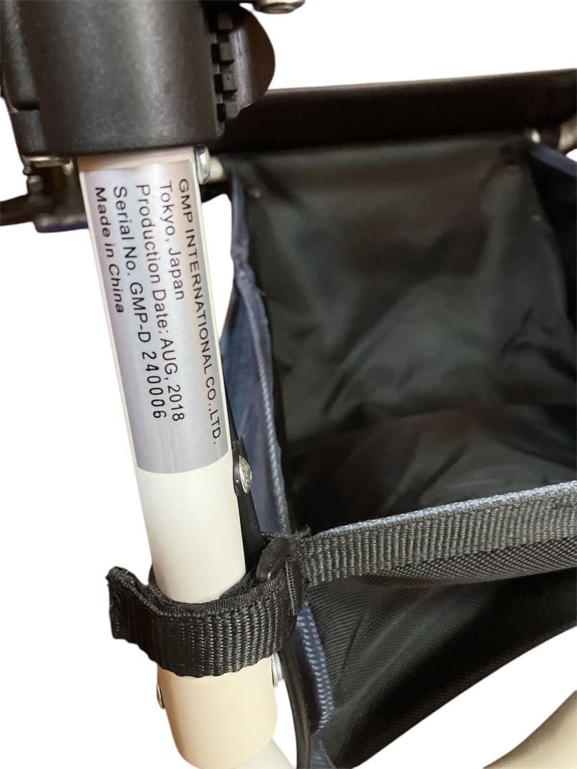 美品　Mサイズ　ペット用エアバギー・ドーム2/Airbuggy Dome2 M