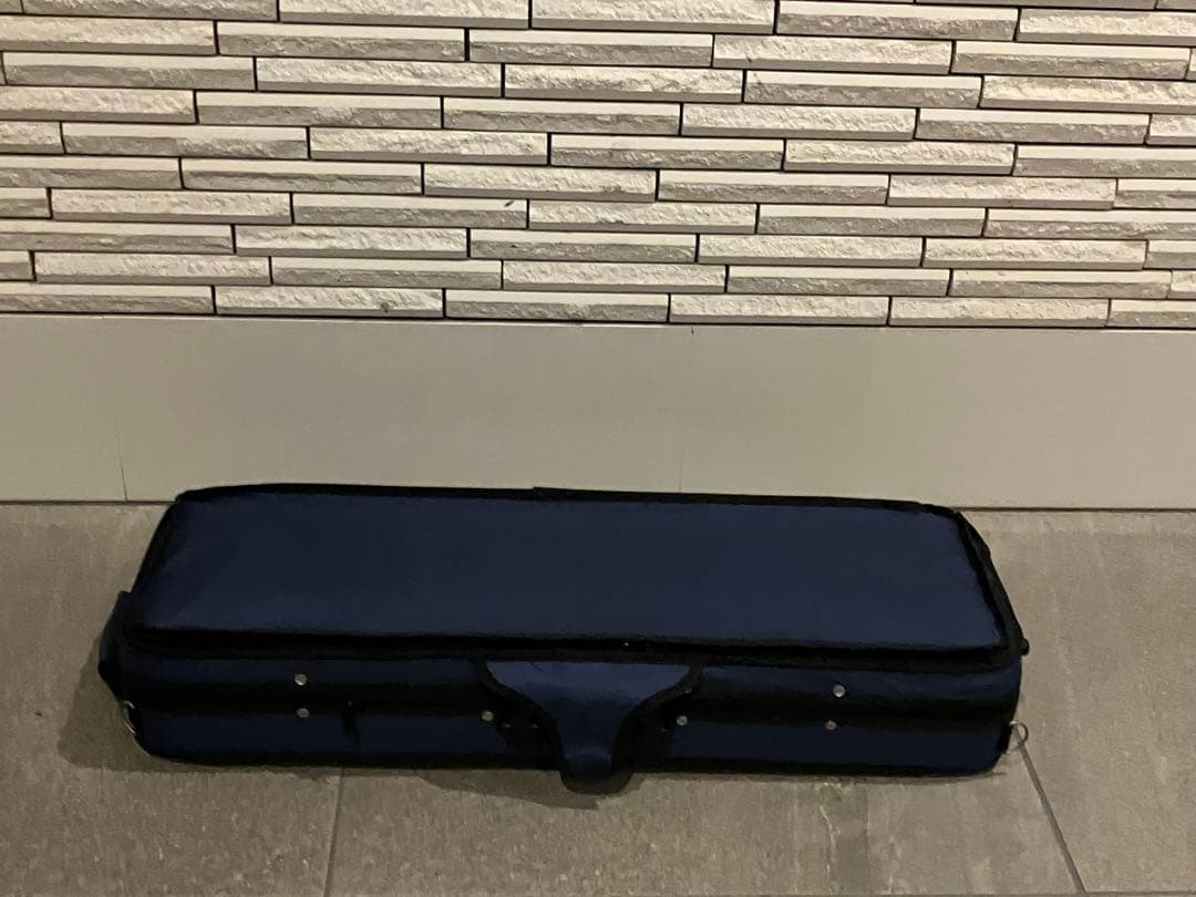 バイオリン　ケース　紺色　(東洋　スーパーライトではありません)軽いコンパクト