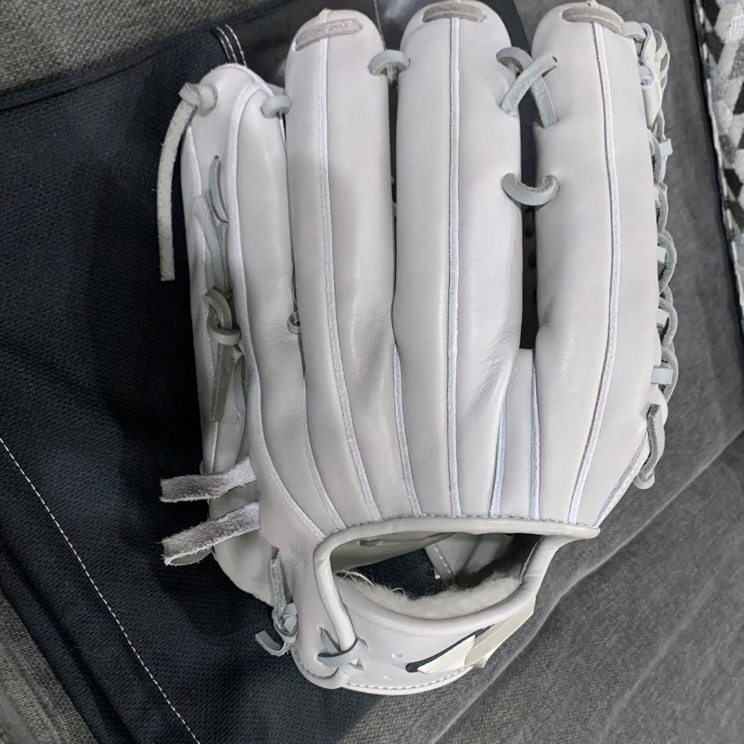 軟式野球　グローブ　a51