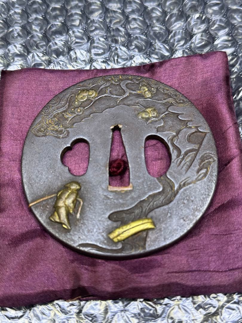 無銘　　金工金象嵌松下　牛引き　山水図鍔　透かし鐔　刀鐔　鍔
