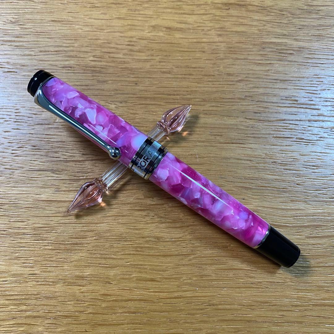 アウロラ 限定万年筆 カレイドスコーピオ ルーチェローザ EF 新品未使用