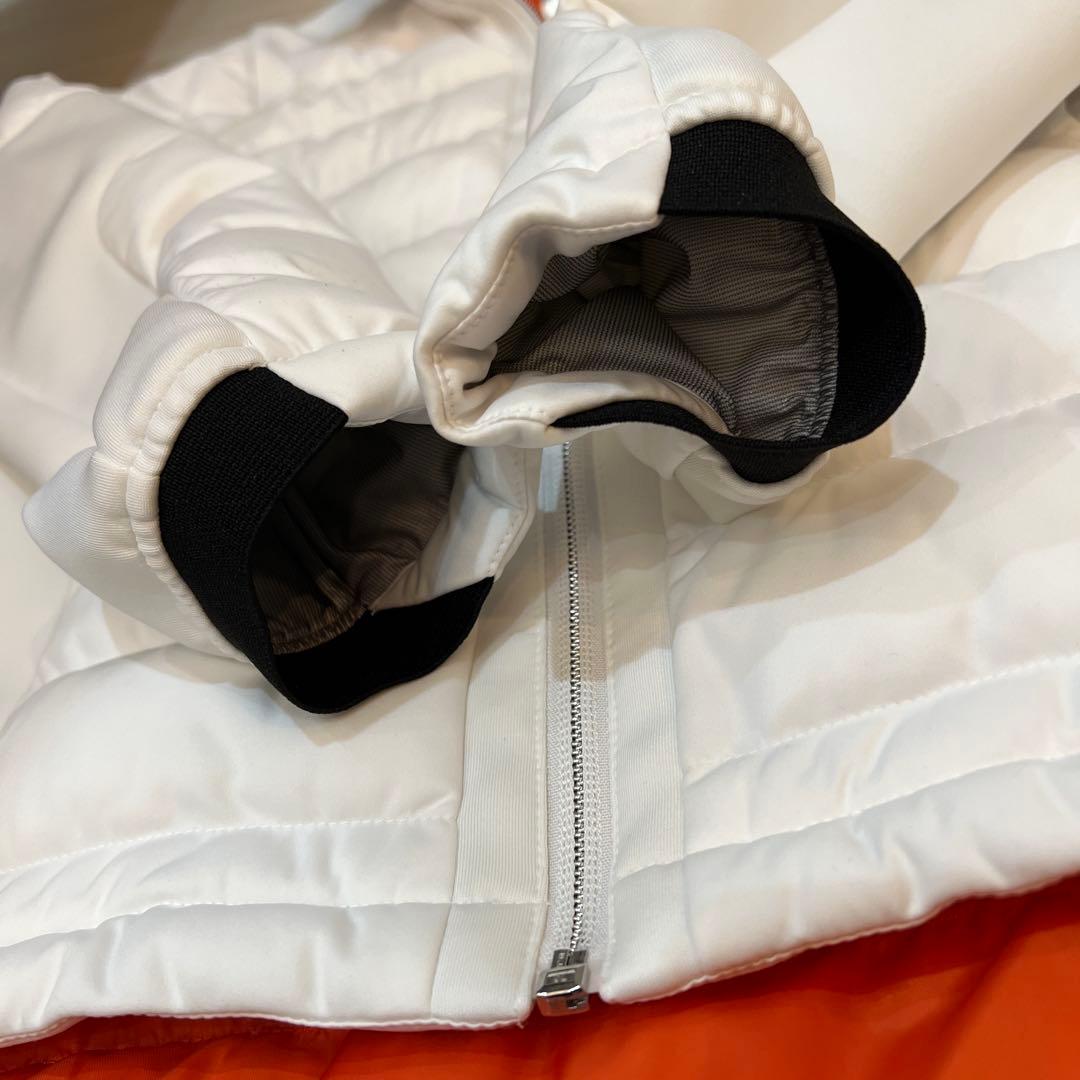 美品　半額以下　ハイブリッド　プレイ　ダウン テーラーメイド　ホワイト　サイズS