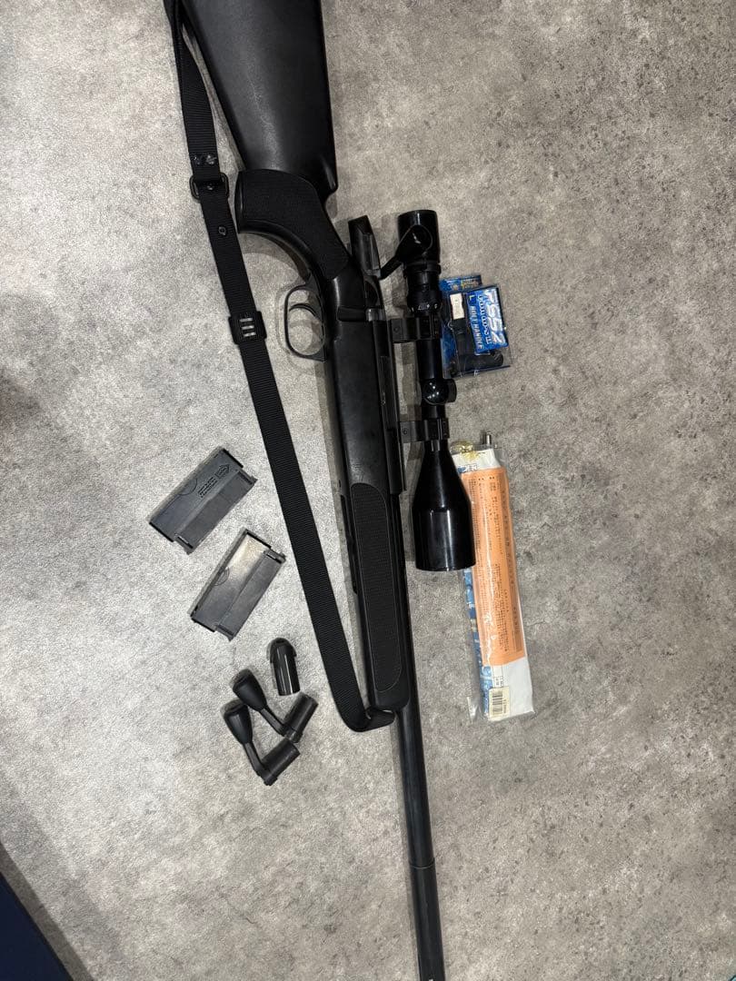 〈動作確認未〉スナイパーライフル　APS-2 付属品色々付いてる