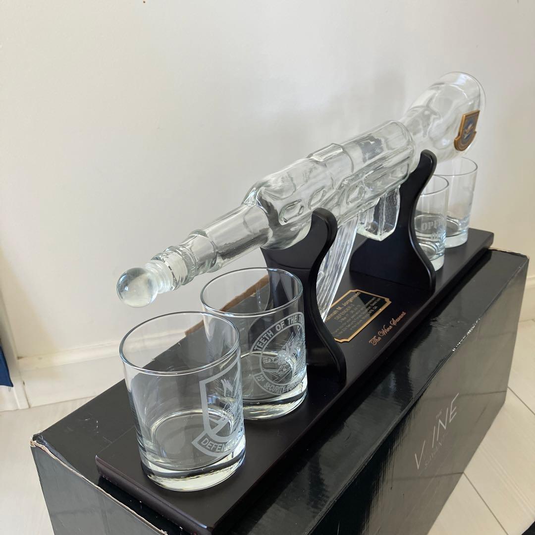 [最終値下げ‼️]The Wine Savant ガン大型ウイスキーデカンタセット