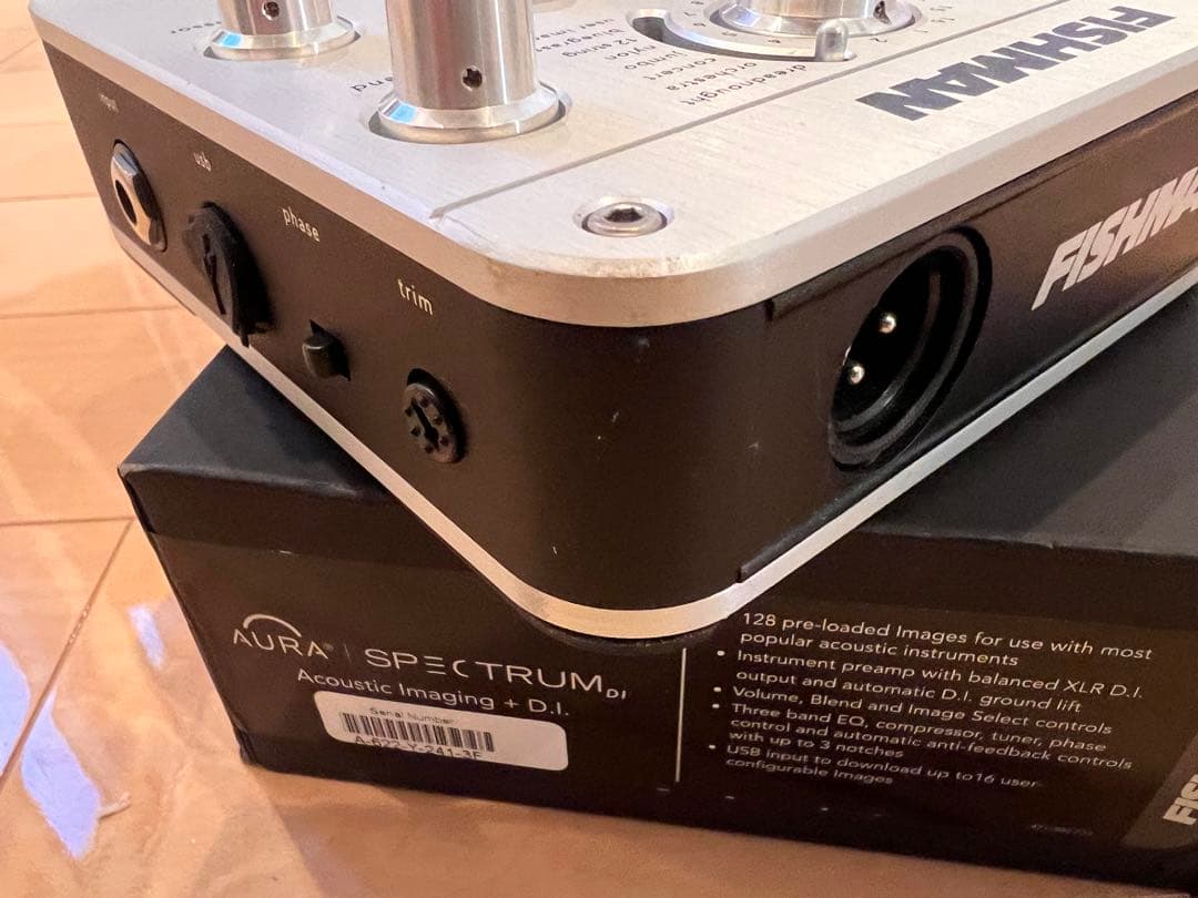 ギター FISHMAN Aura Spectrum DI Preamp
