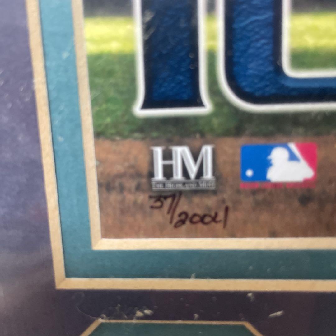 2004年にシーズンイチロー選手が最多安打達成記念の物です。