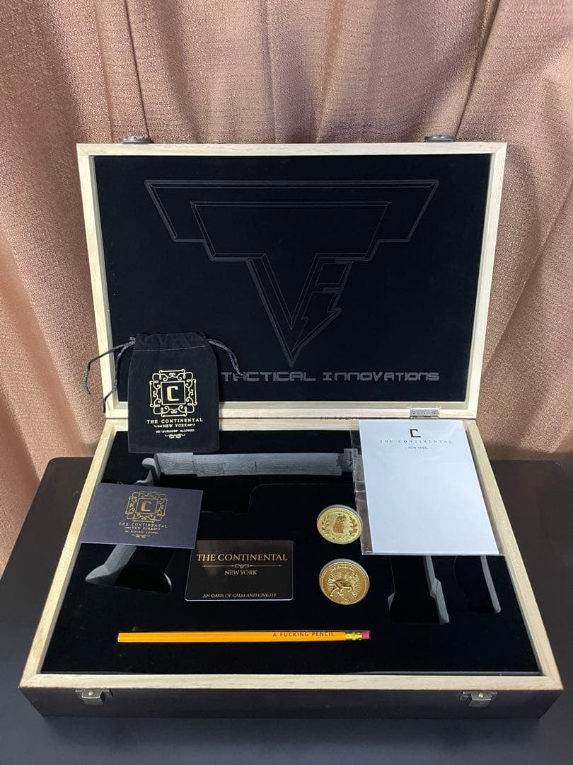 DOUBLE BELL製　木箱ケース　ジョンウィック　レプリカグッズ特装版