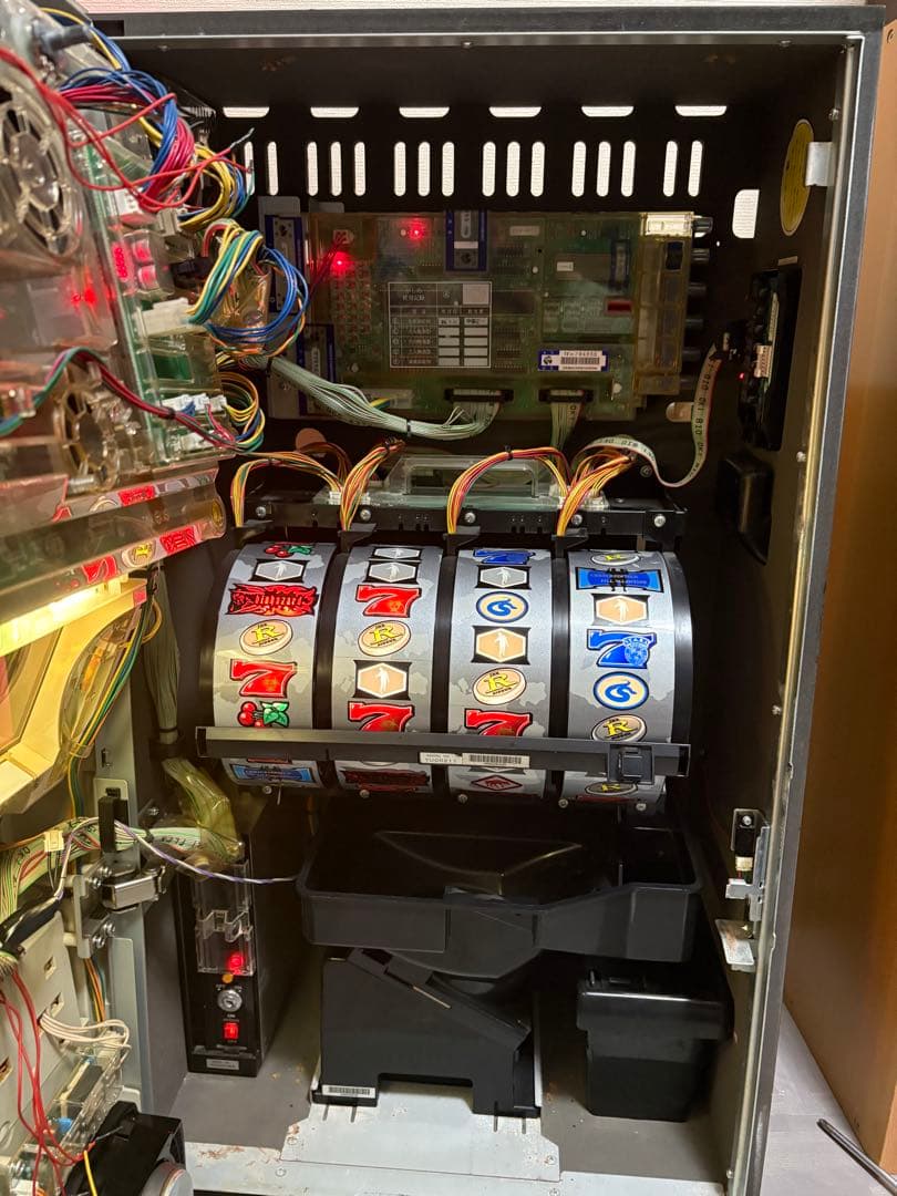 【液晶難あり】パチスロ 山佐　初代バイオハザード　不要機付き