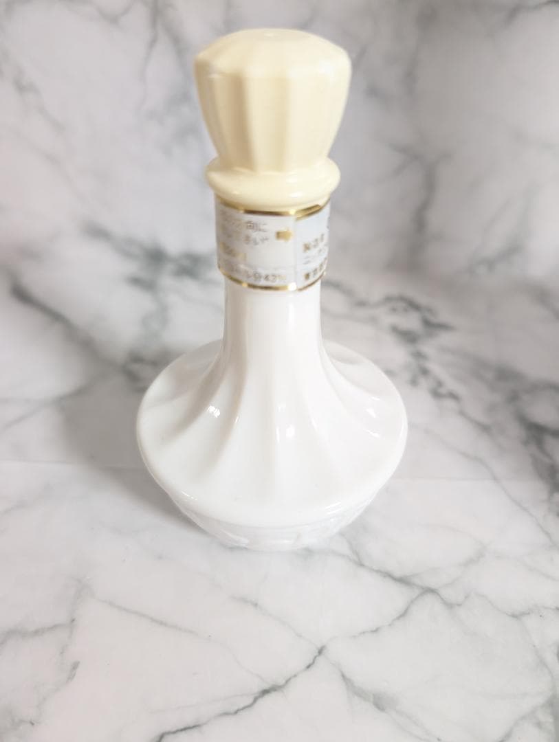 THE NIKKA WHISKY ニッカウヰスキー 鶴 陶器ボトル ミニボトル付