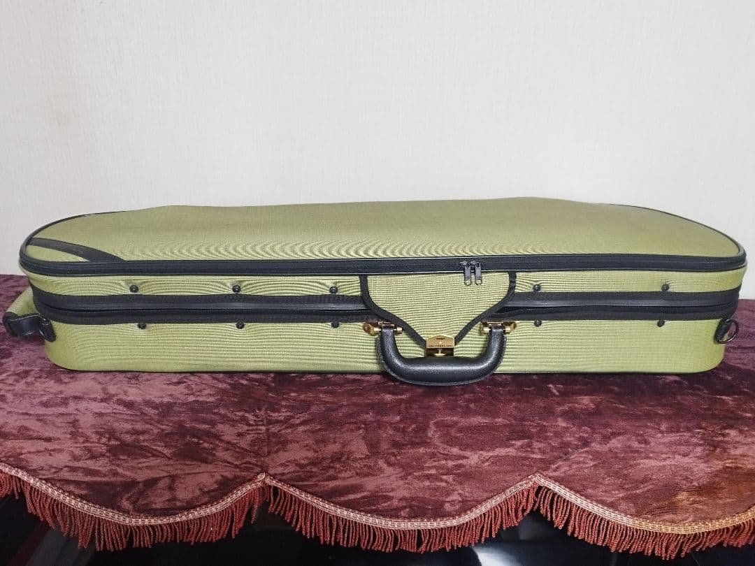 amati Super Light ビオラケース