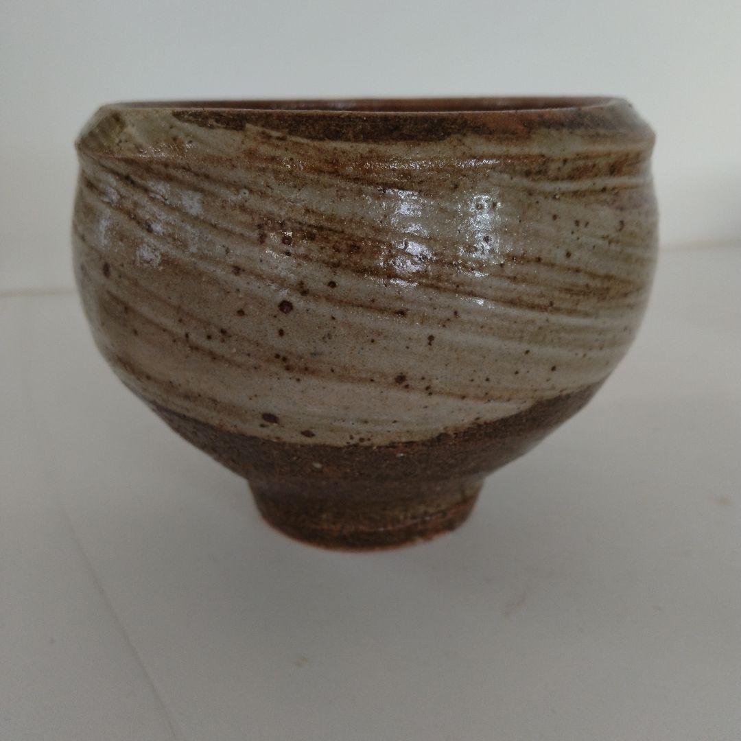 人間国宝　島岡達三さんの「地釉刷毛目盌」