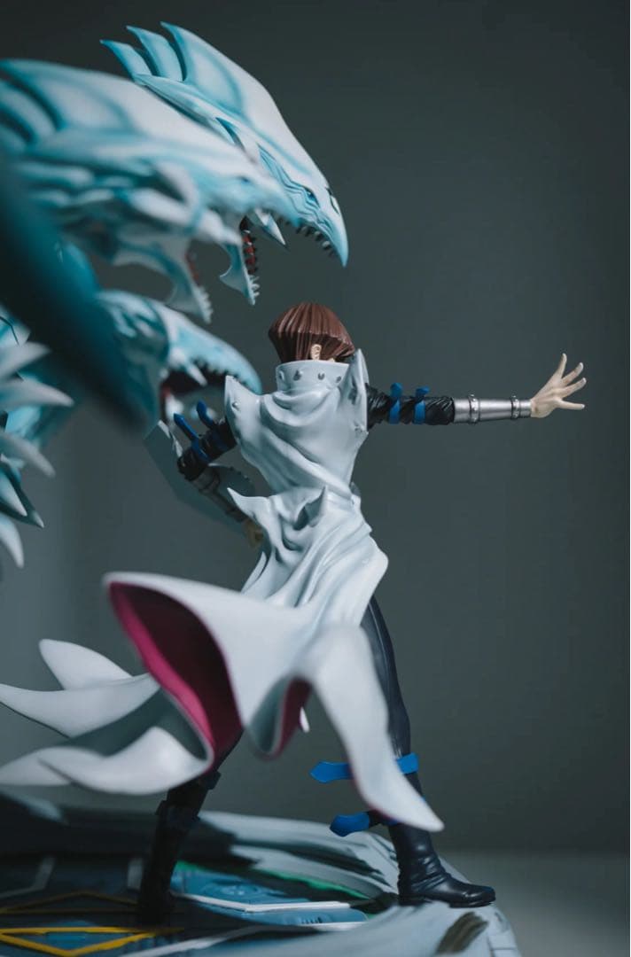 遊戯王 青眼の究極竜 ガレージキット ガレキ スタチュー ①