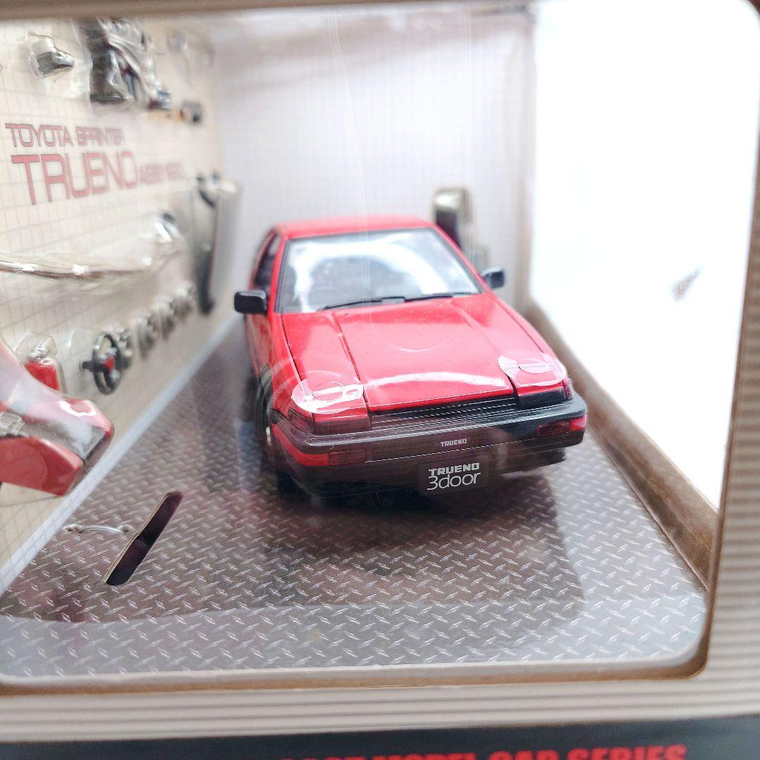 ホットワークス 1/24 トヨタ スプリンター トレノ AE86 1983 赤