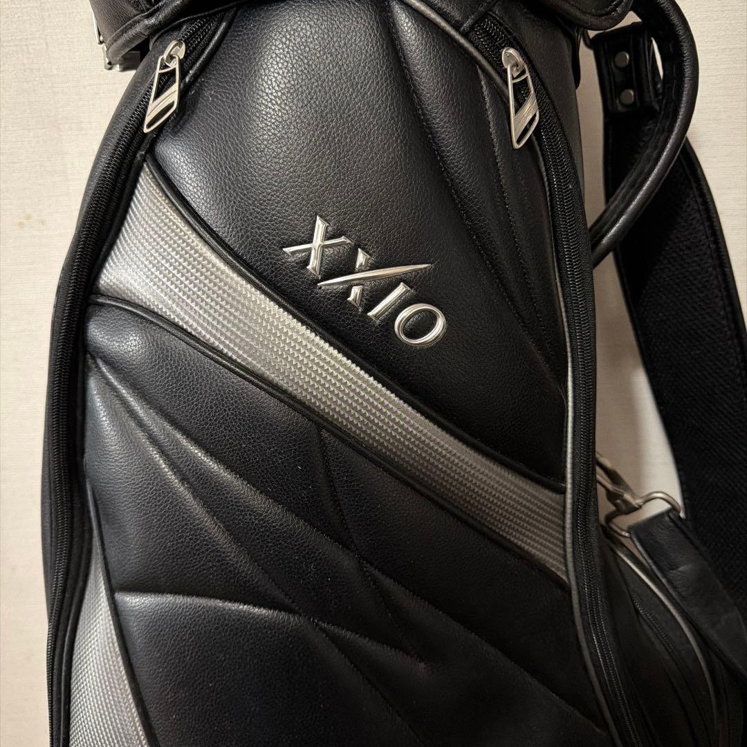 XXIO ゼクシオ キャディバッグ　ブラック　黒