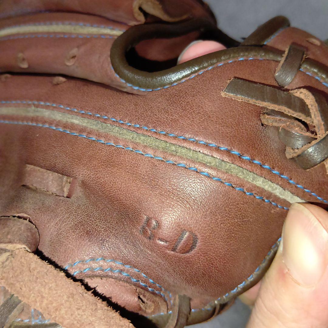 良品 ミズノ キャッチャーミット シリコンラベル ブルーラベル ブラウン　軟式用